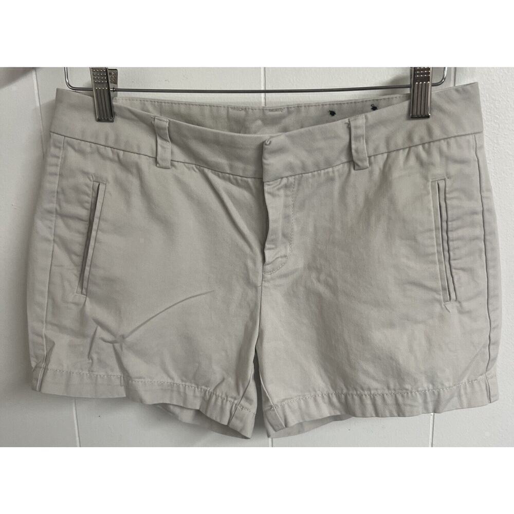 Stylus Shorts Womens Size 2 Tan Flat Front‎ Hook And Eye Walking Casual Fit